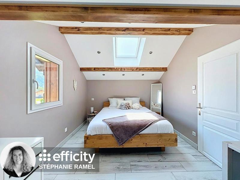 Maison - 150 m² - 8 pièces