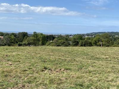 Terrain constructible - 1 411 m²