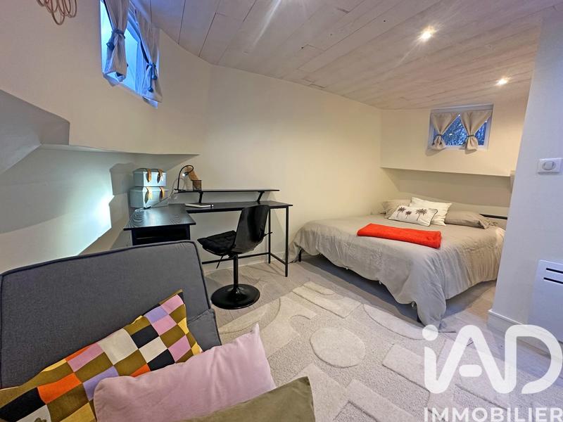 Maison - 170 m² - 5 pièces