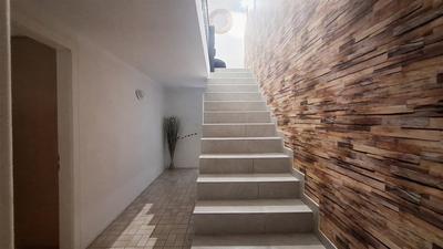 Maison - 200 m² - 5 pièces