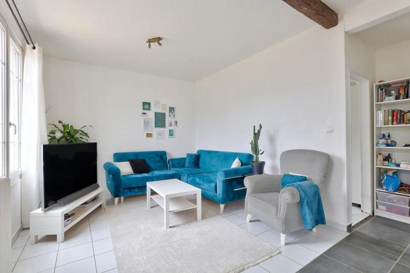 Maison - 301 m² - 12 pièces