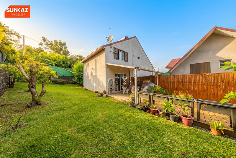 Maison - 122 m² - 4 pièces