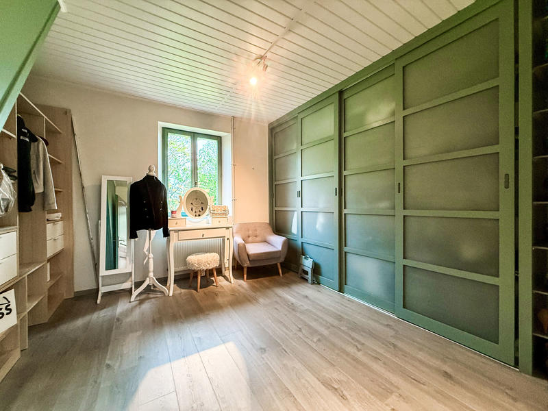 Maison - 186 m² - 7 pièces