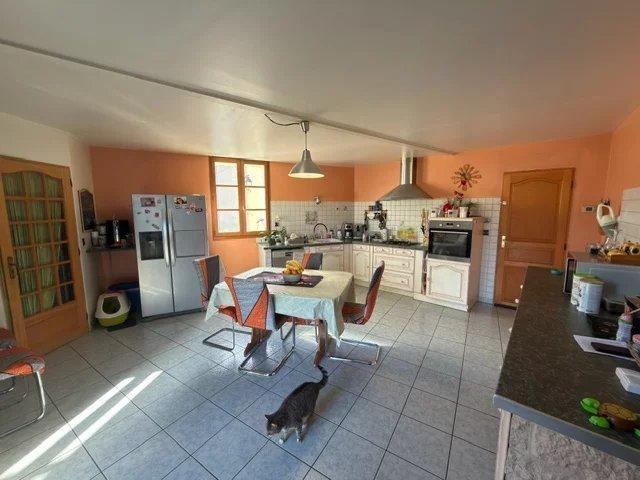 Maison de village - 190 m² - 7 pièces
