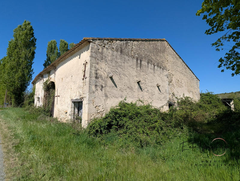 Maison ancienne - 264 m² - 6 pièces