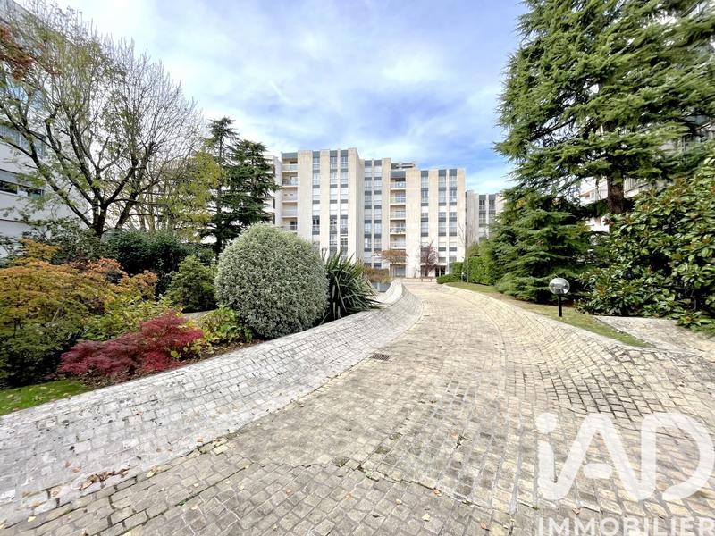 Appartement - 84 m² - 4 pièces