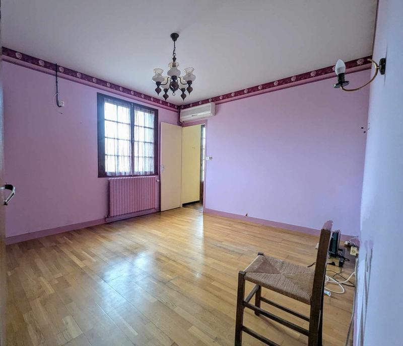 Maison - 174 m² - 8 pièces