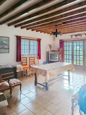Maison - 140 m² - 6 pièces