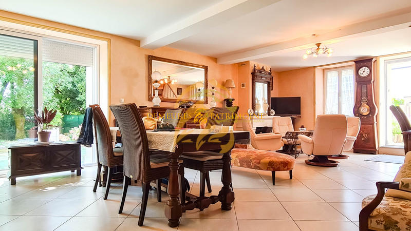 Maison - 107 m² - 3 pièces