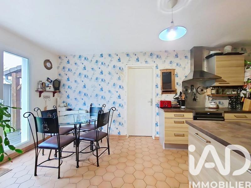 Maison - 151 m² - 6 pièces