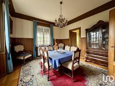 Maison - 320 m² - 7 pièces