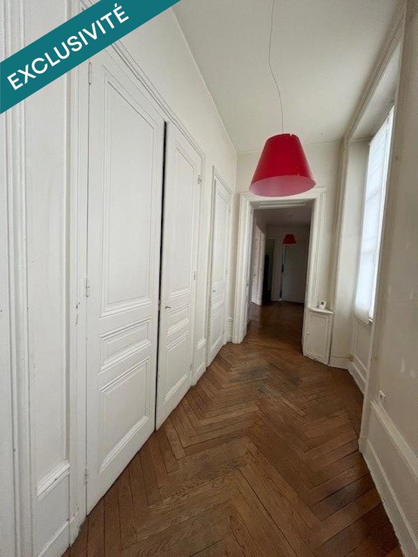 Appartement - 147 m² - 5 pièces