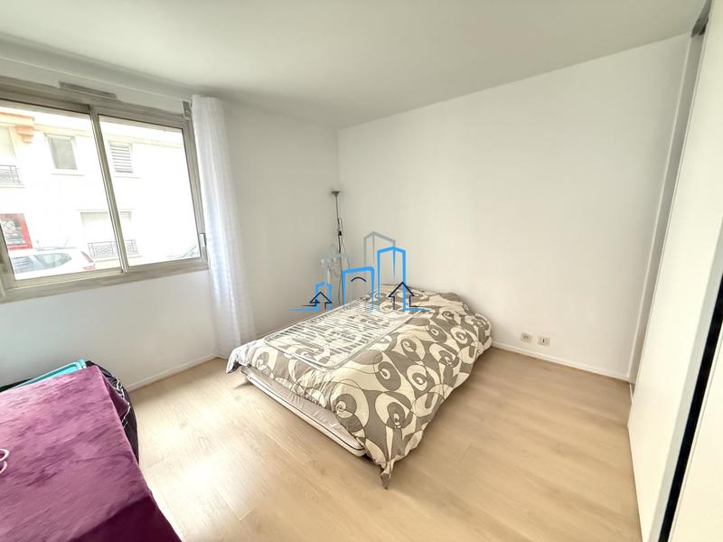 Appartement - 92 m² - 4 pièces