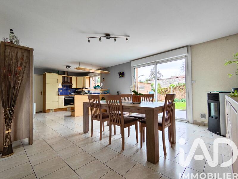 Maison - 105 m² - 5 pièces