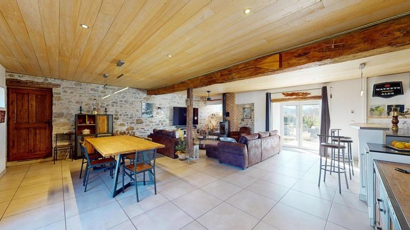 Propriété - 400 m² - 12 pièces