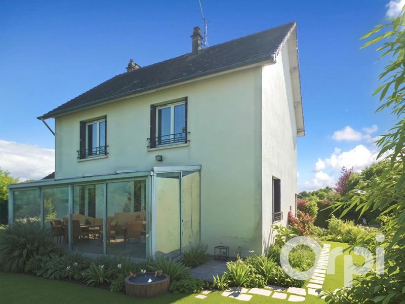 Maison - 95 m² - 4 pièces