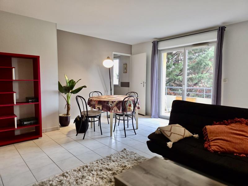 Appartement - 57 m² - 3 pièces