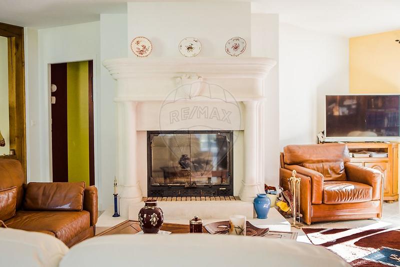 Propriété - 262 m² - 10 pièces