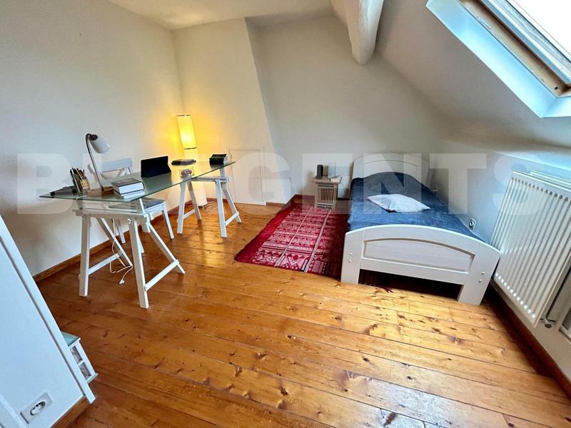 Briarde - 269 m² - 10 pièces