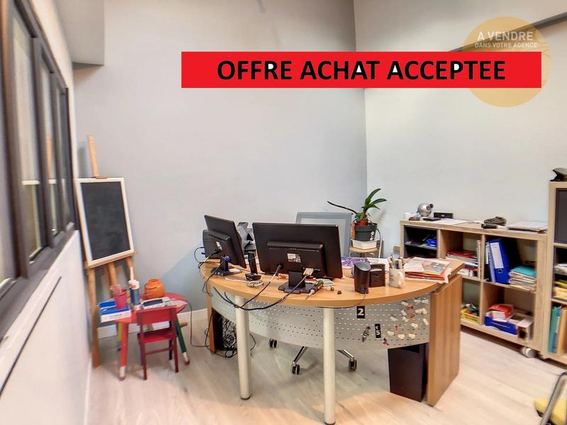 Immeuble - 135 m² - 2 pièces