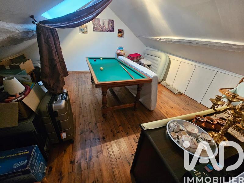 Maison - 195 m² - 7 pièces