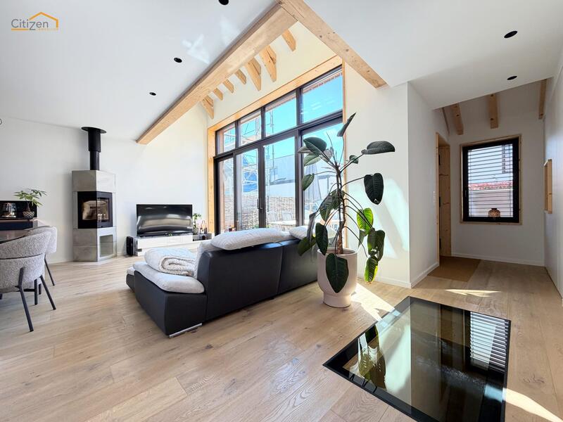 Maison contemporaine - 104 m² - 5 pièces