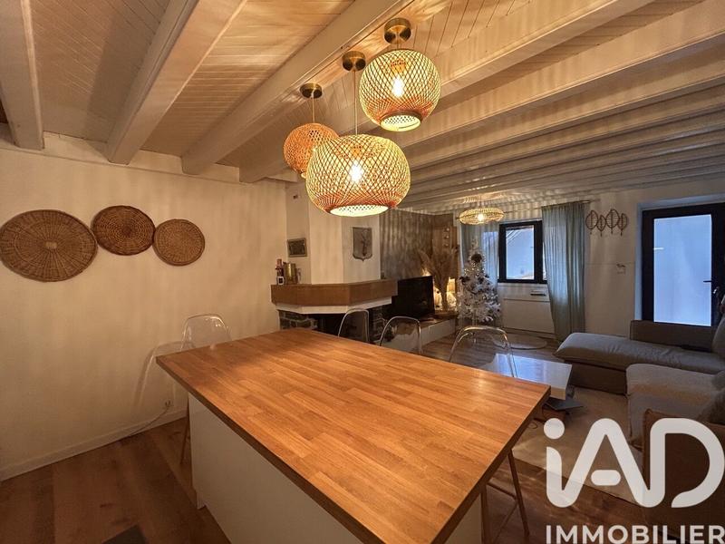 Maison - 90 m² - 4 pièces