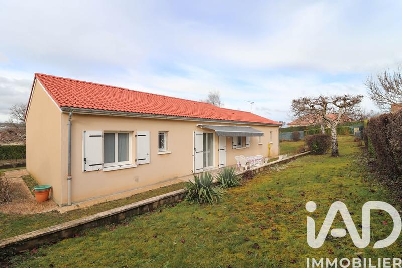 Maison - 104 m² - 4 pièces