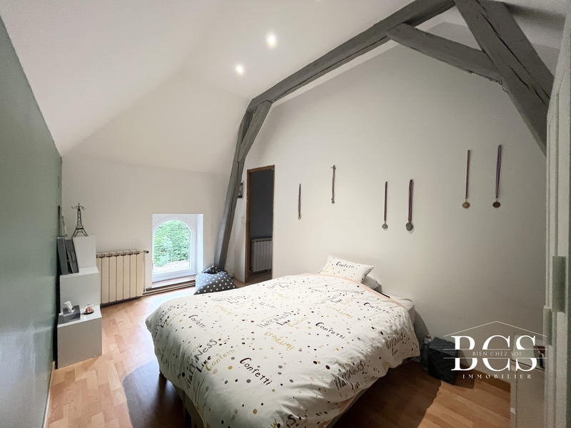 Maison - 140 m² - 8 pièces