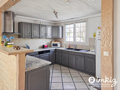 Maison - 121 m² - 6 pièces