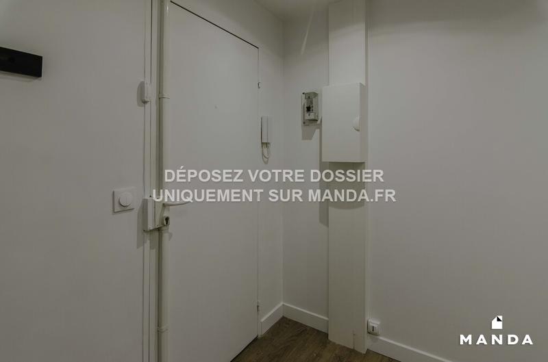 Chambre - 11 m² - 4 pièces