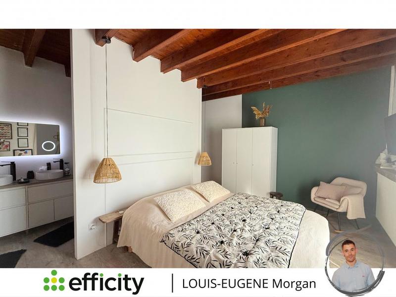 Demeure - 175 m² - 6 pièces