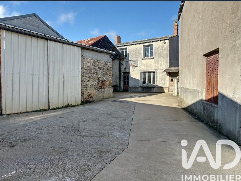 Maison de village - 80 m² - 4 pièces