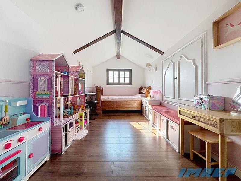 Maison - 130 m² - 5 pièces