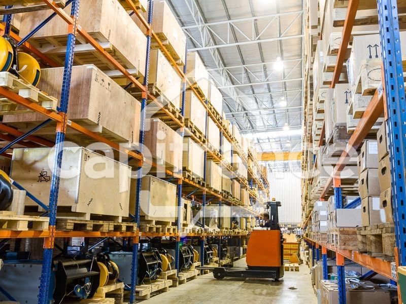 Entrepôt - 3 000 m² - 1 pièce