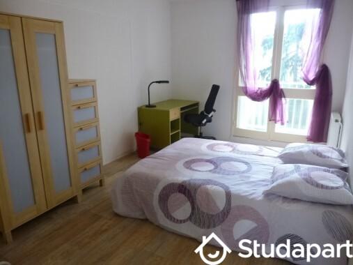 Chambre - 12 m² - 1 pièce