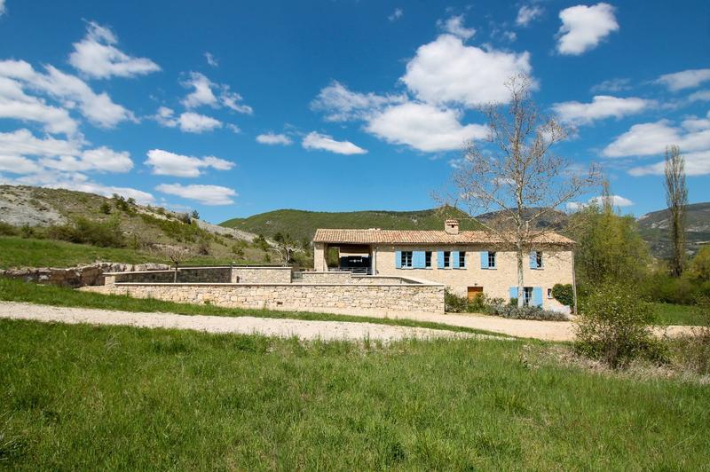 Mas - 222 m² - 6 pièces