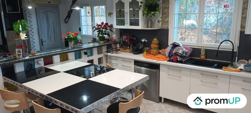 Maison - 155 m² - 5 pièces