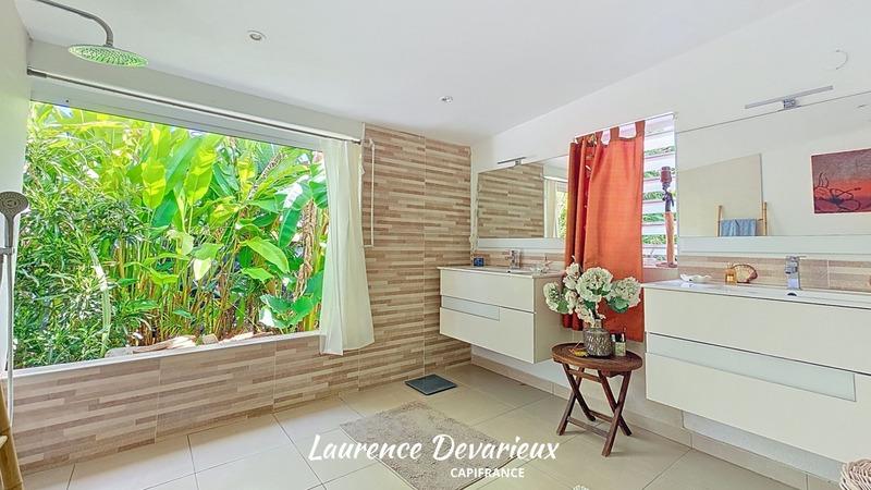 Maison de bois - 150 m² - 4 pièces