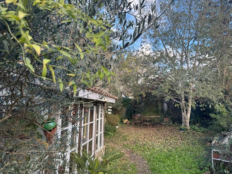 Maison - 187 m² - 6 pièces