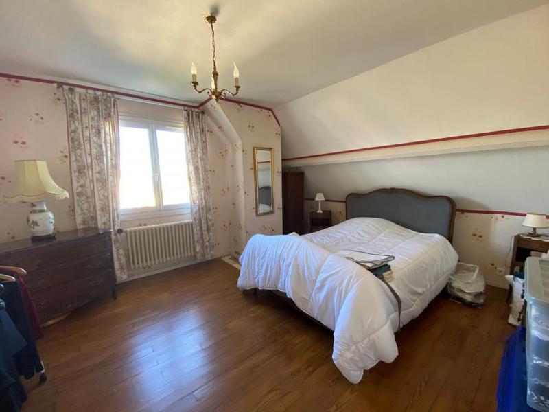 Maison traditionnelle - 106 m² - 4 pièces