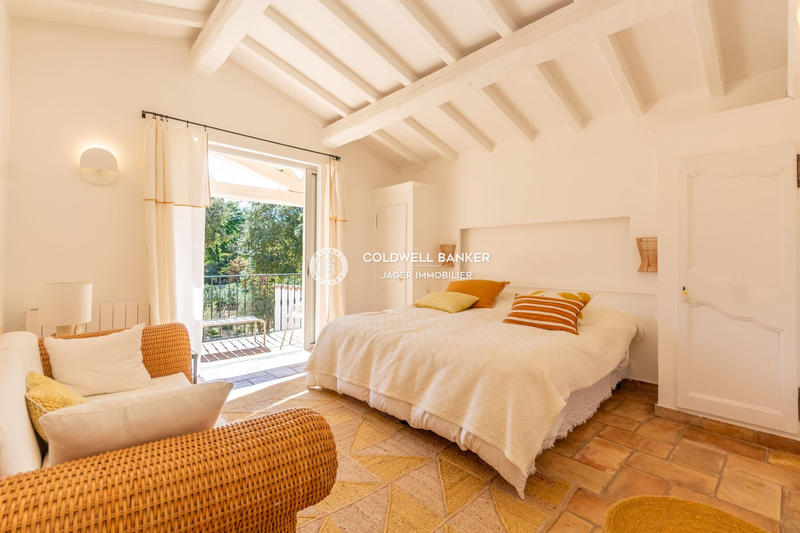 Villa - 230 m² - 7 pièces