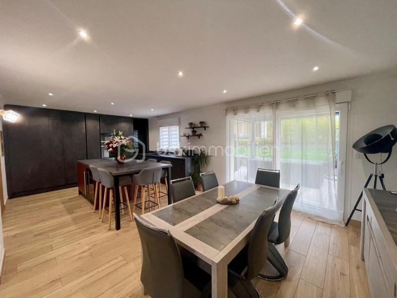 Maison - 155 m² - 6 pièces