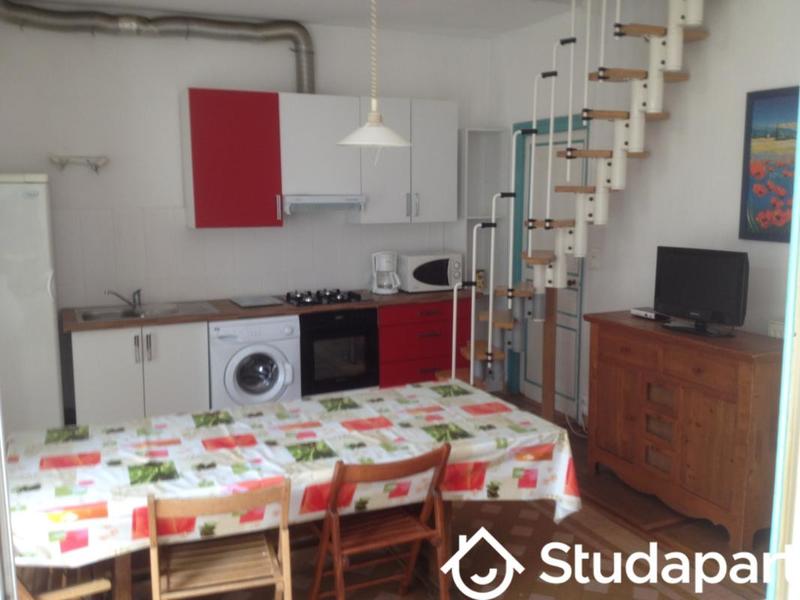 Chambre - 14 m² - 1 pièce