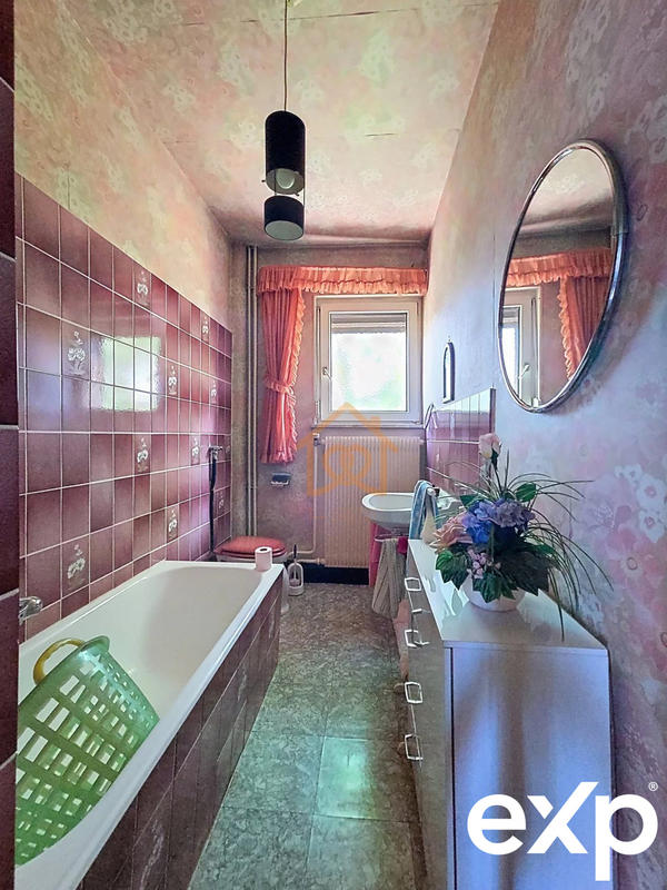 Maison - 165 m² - 7 pièces