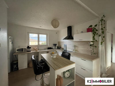 Appartement - 75 m² - 3 pièces