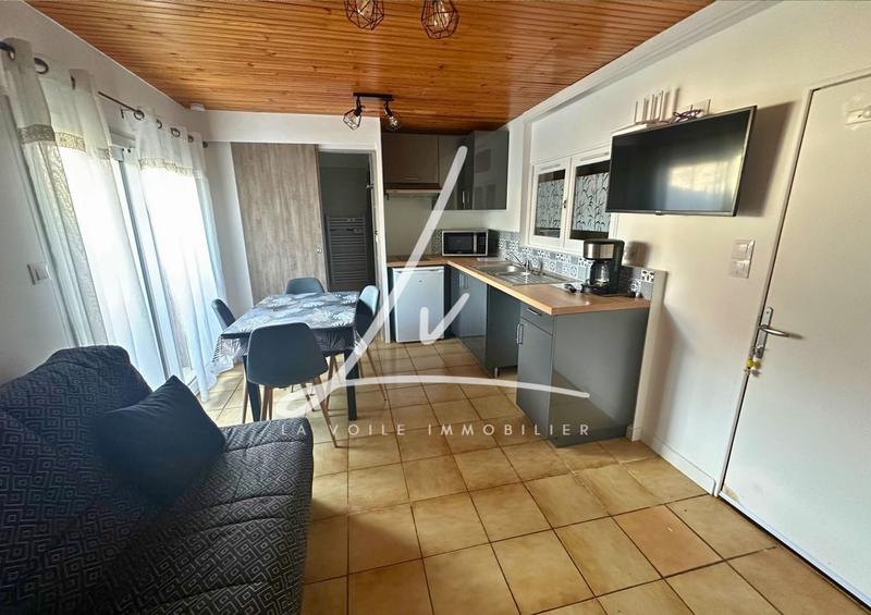 Maison - 141 m² - 6 pièces