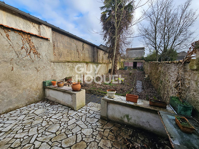 Maison - 94 m² - 4 pièces