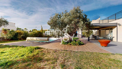 Maison - 183 m² - 5 pièces