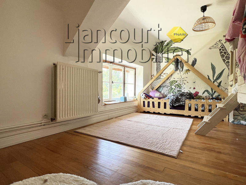 Maison - 144 m² - 6 pièces